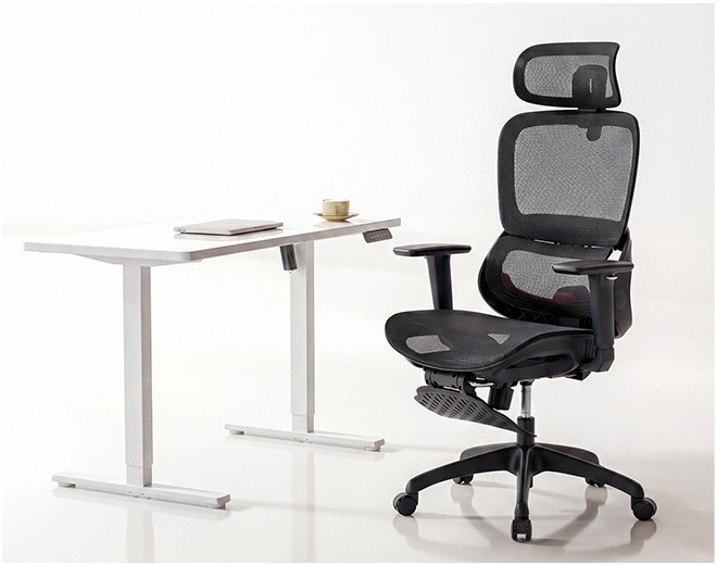 b100 black13
